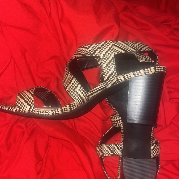 Katie and Katie 3 inch heel - Picture 4 of 4